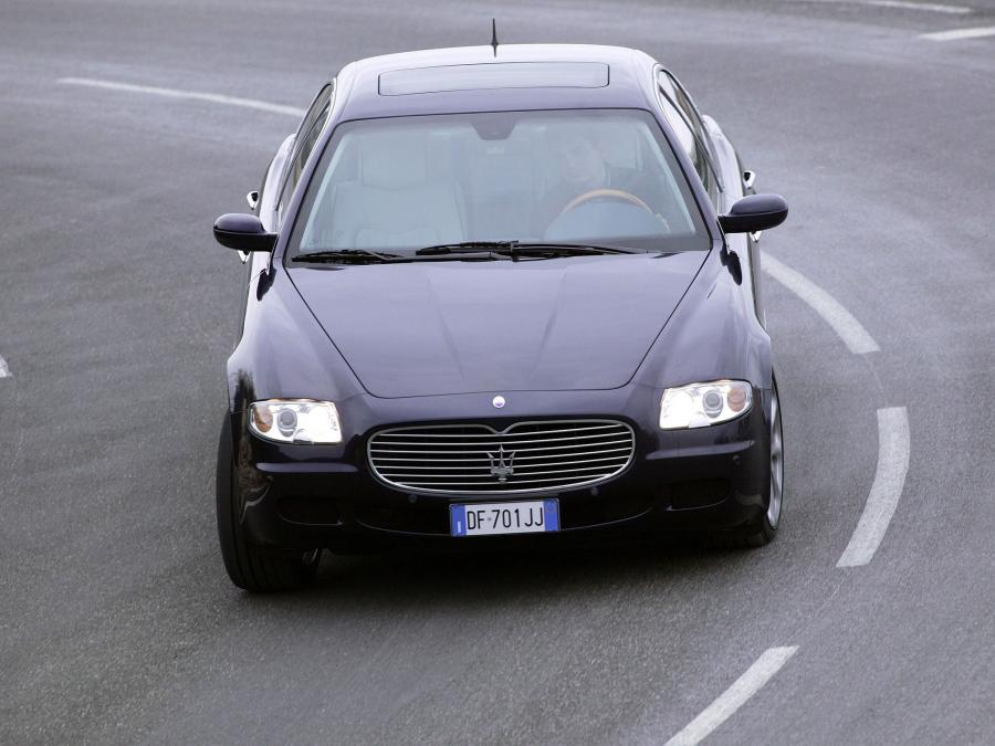 Maserati Quattroporte Automatic 2005 года  (фото 26 из 30)
